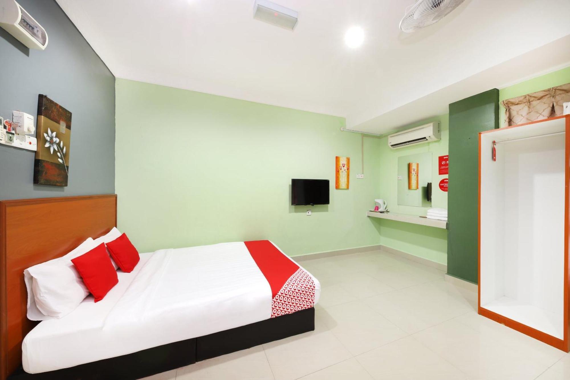 Super Oyo 720 Corridor Hotel 2 Pekan Exterior foto
