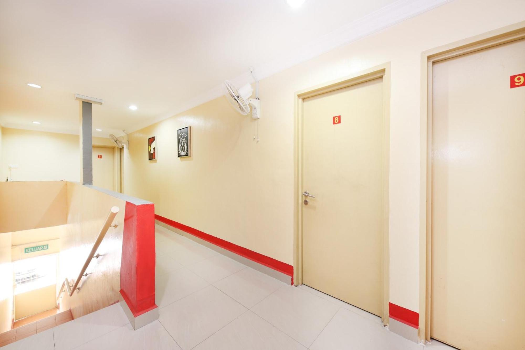 Super Oyo 720 Corridor Hotel 2 Pekan Exterior foto